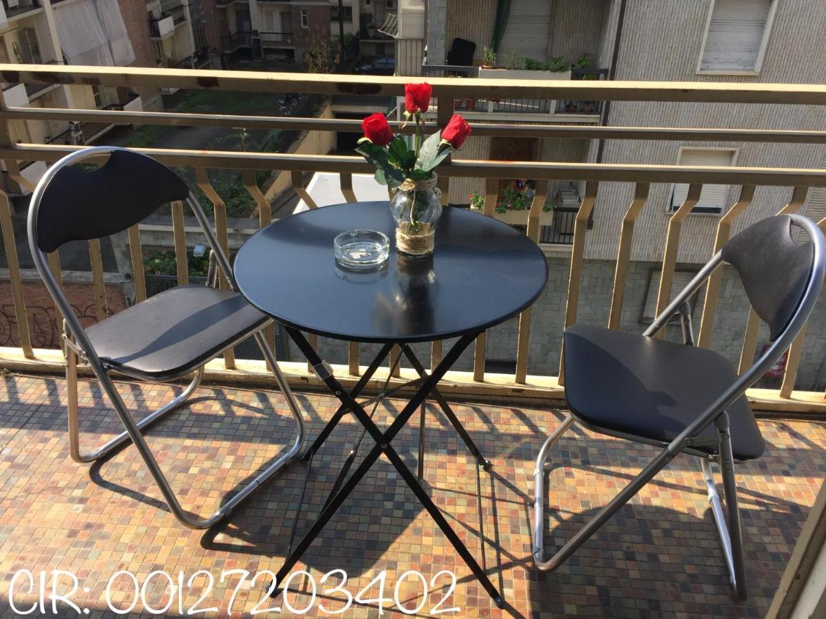 Apartamento Trilocale Parco del Valentino Turín Exterior foto